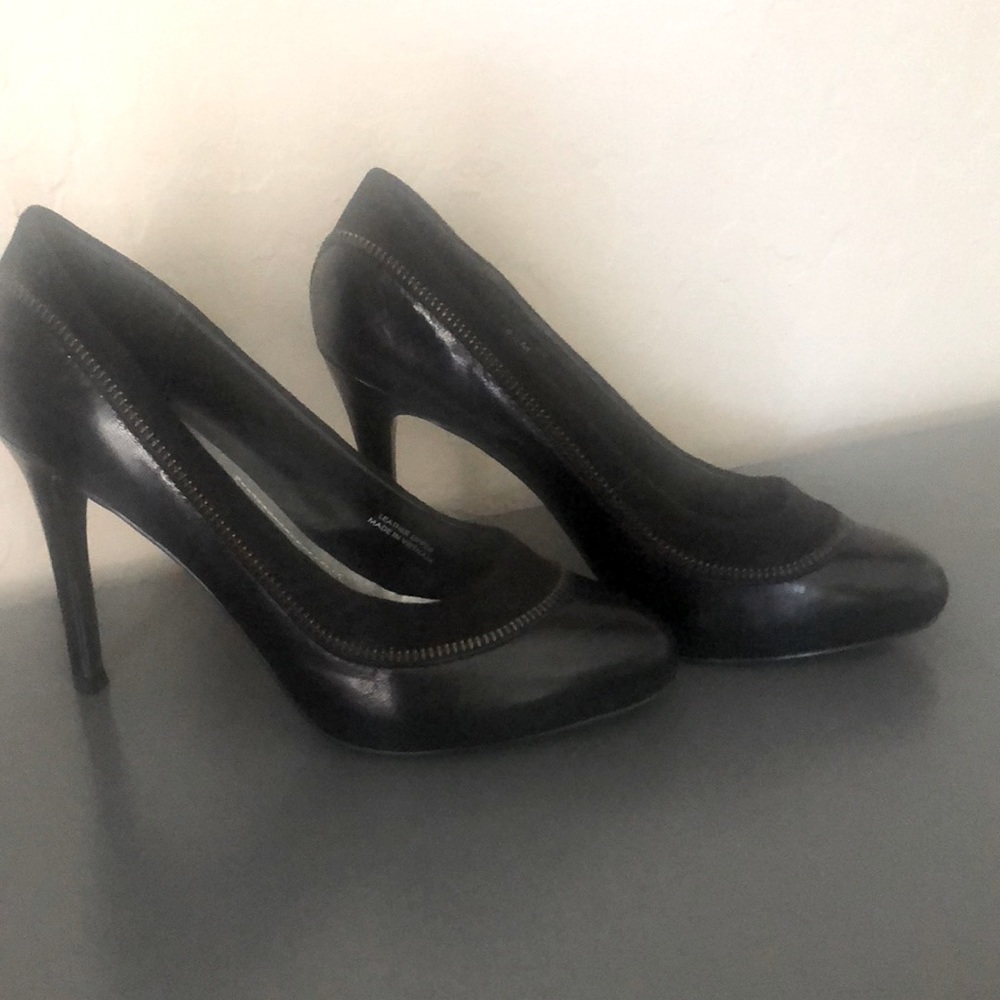 Women’s pumps